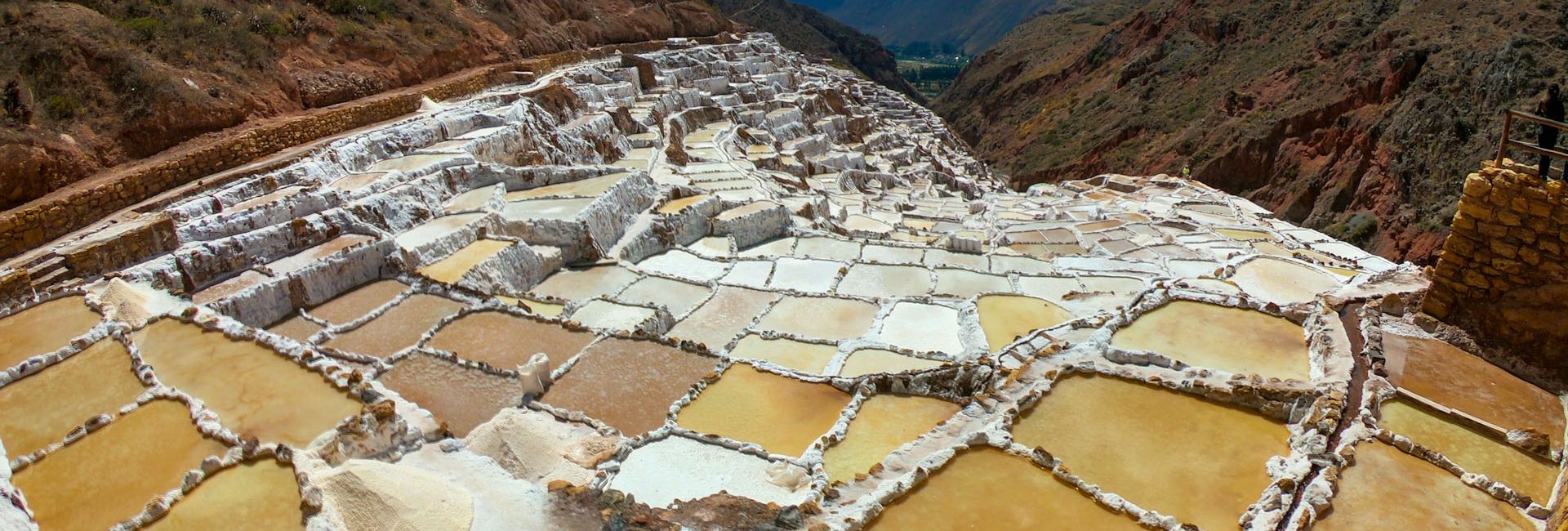 the-sacred-valley-of-the-incas-Maras-Salt-mines