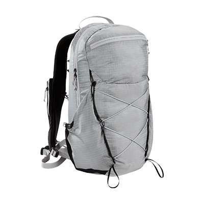 Medium trekking backpack (15 - 25 liter)